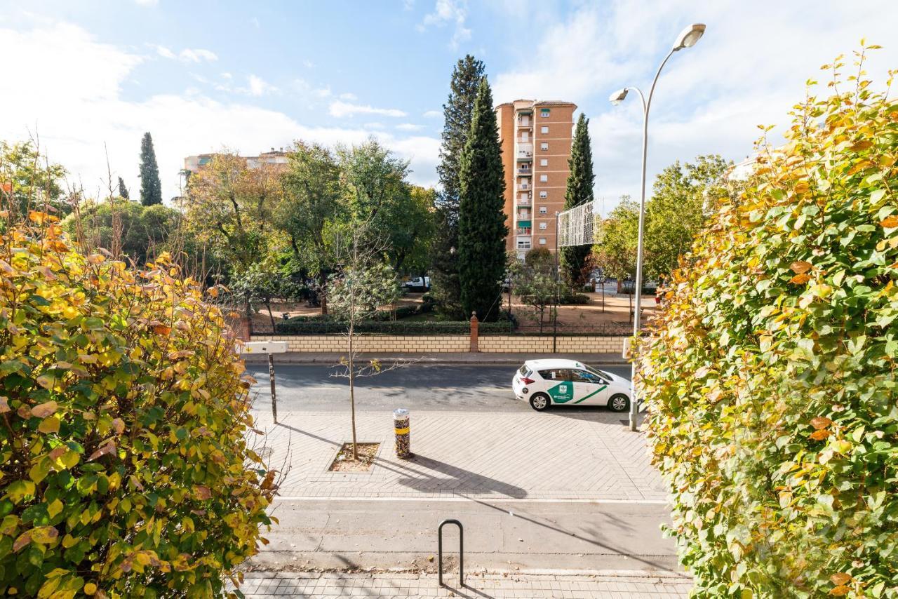 Piso Junto A Parque De Las Ciencias En Гранада Екстериор снимка